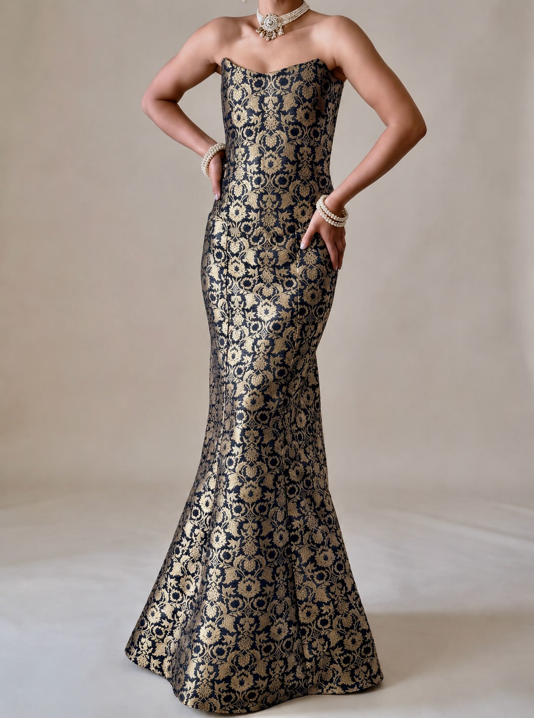 Brocade set