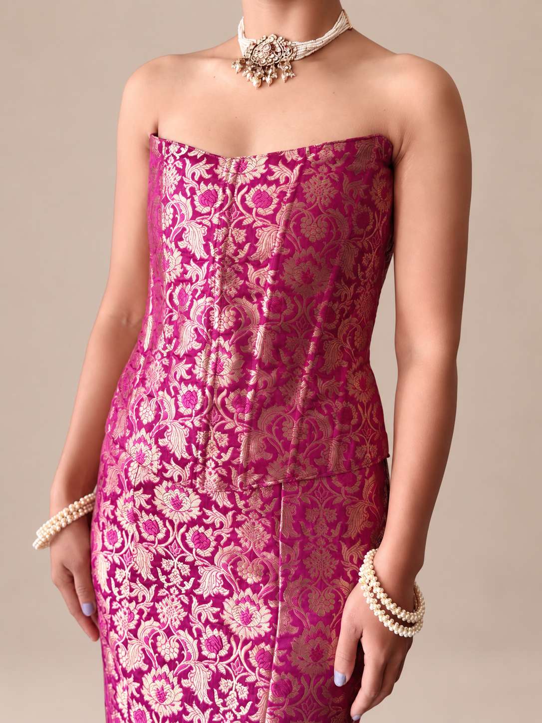Brocade set