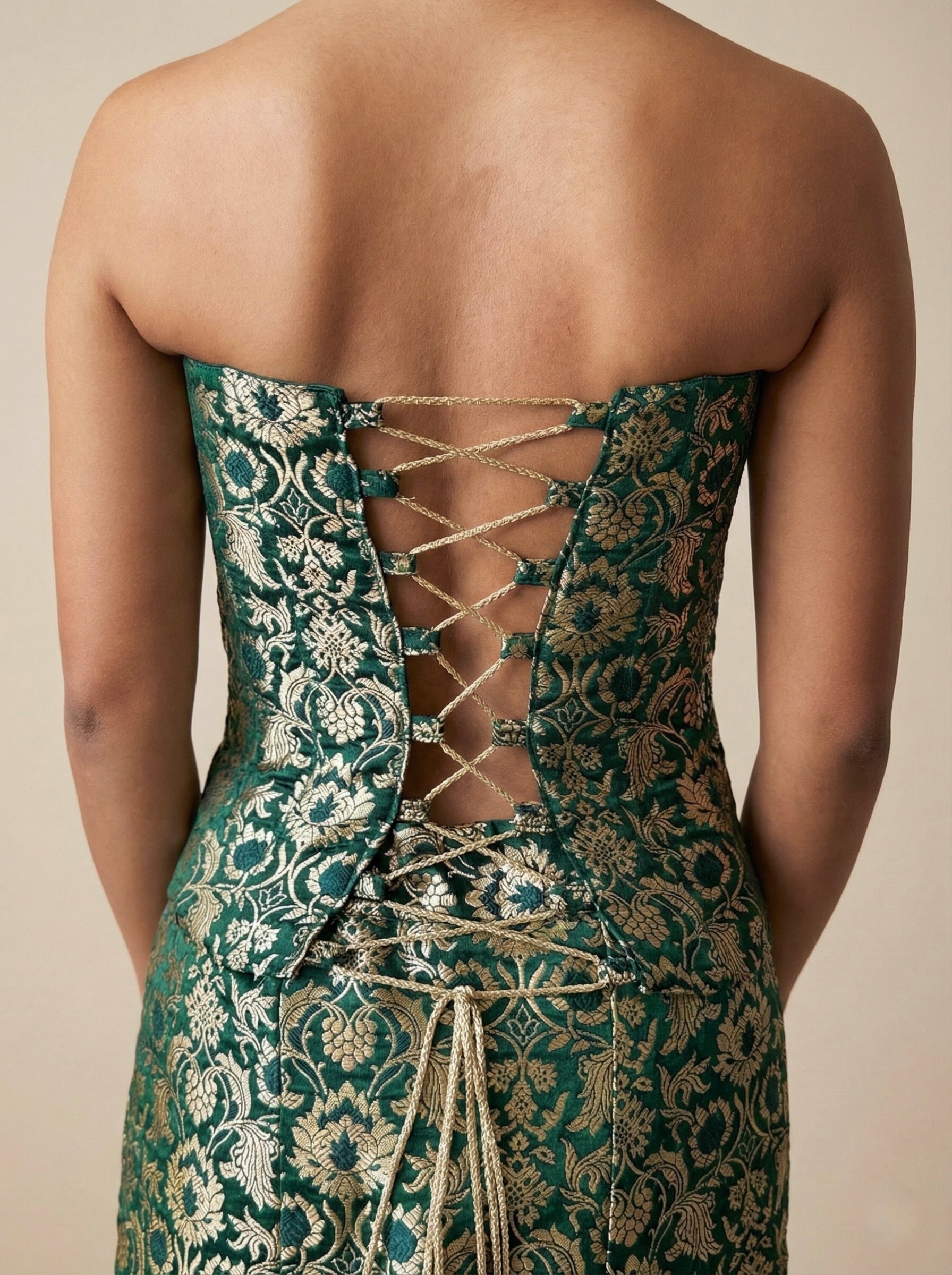 Brocade set